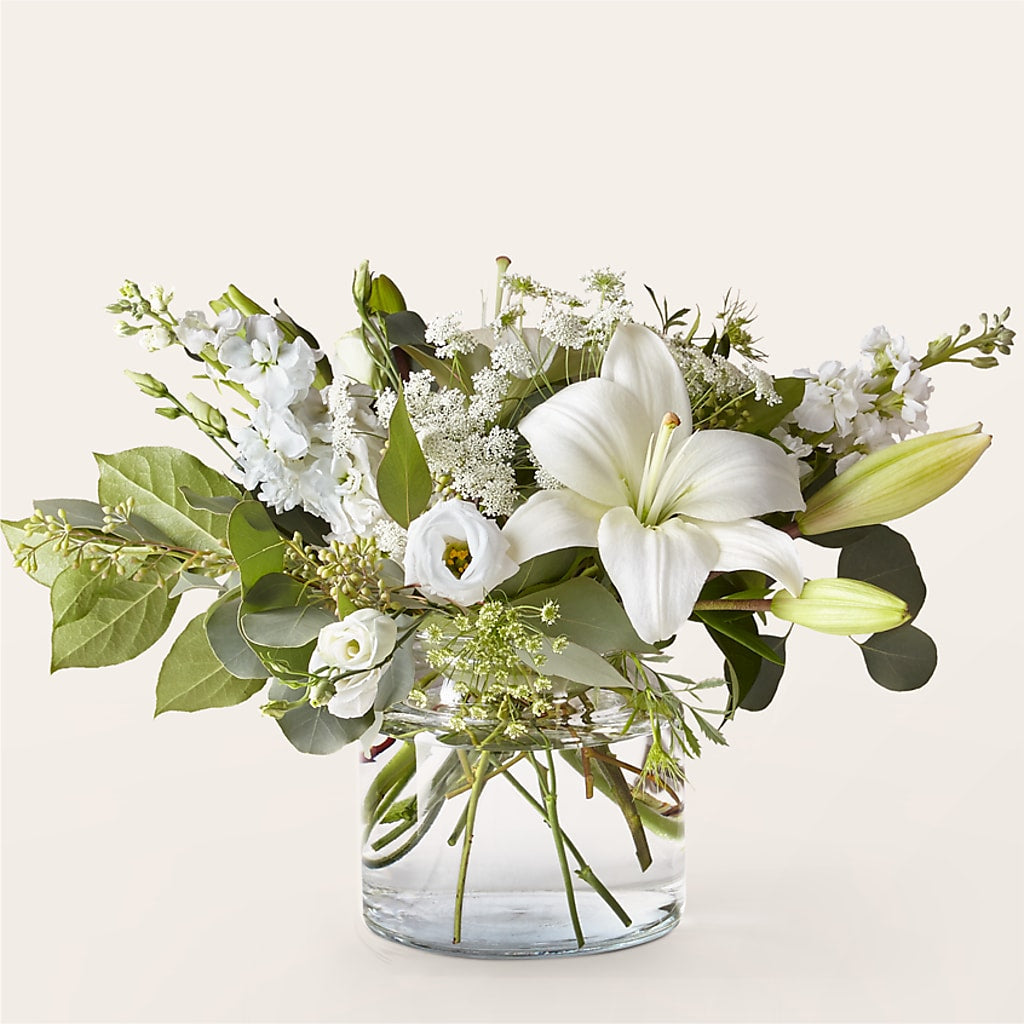 Alluring Elegance Bouquet – Flowerland, Sioux City IA
