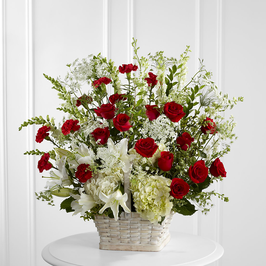 In Loving Memory Arrangement – Flowerland, Sioux City IA