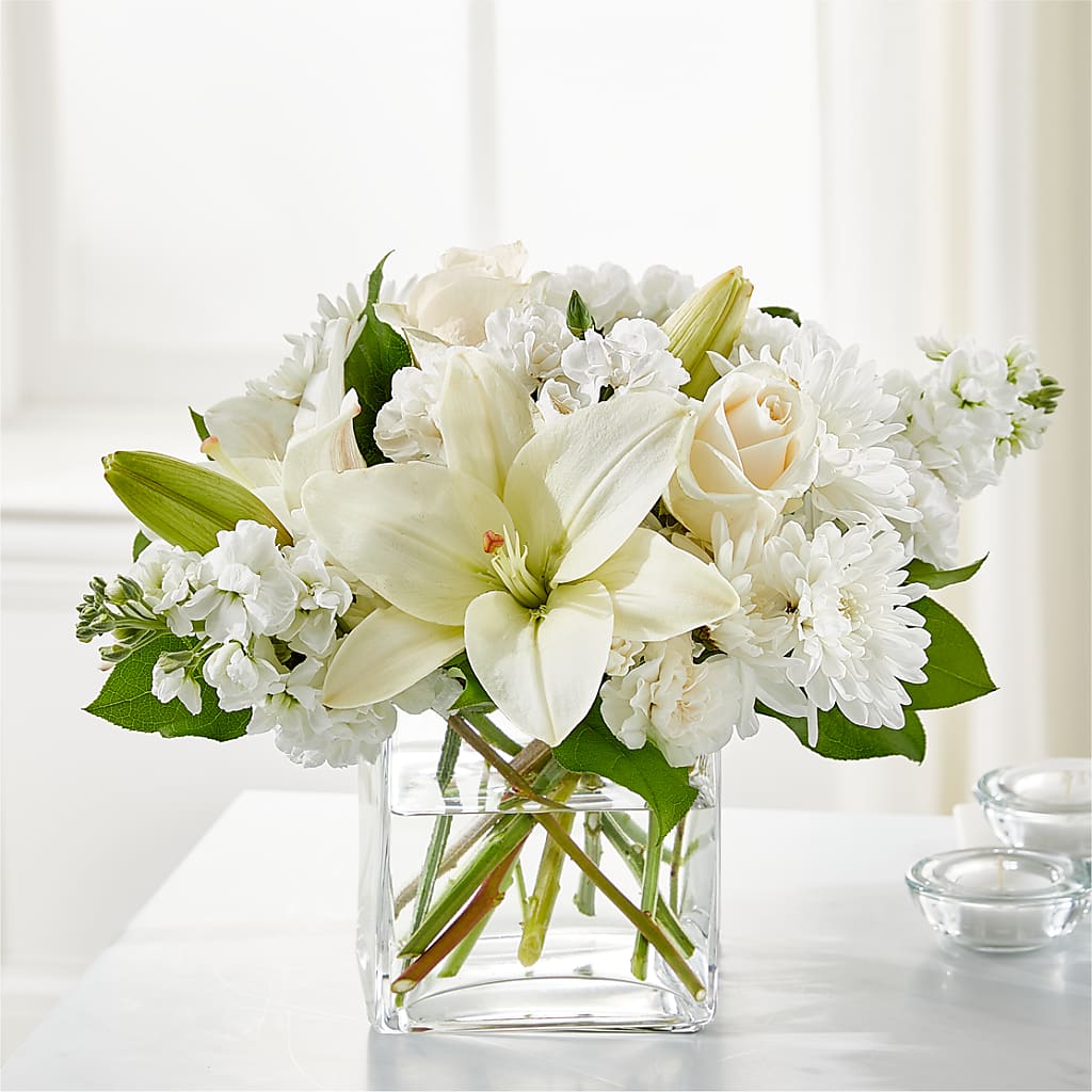 Gentle Breeze Bouquet – Flowerland, Sioux City IA