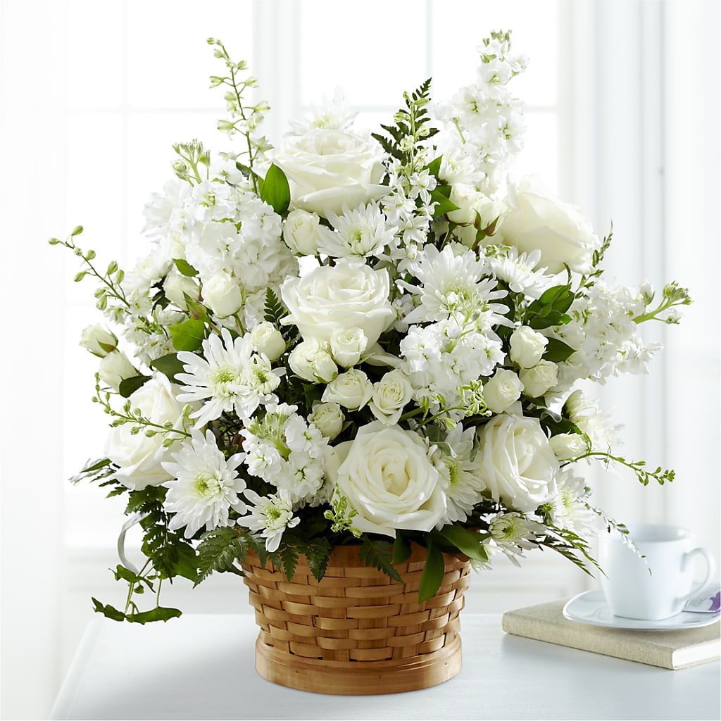 Heartfelt Condolences Arrangement –  Flowerland, Sioux City IA